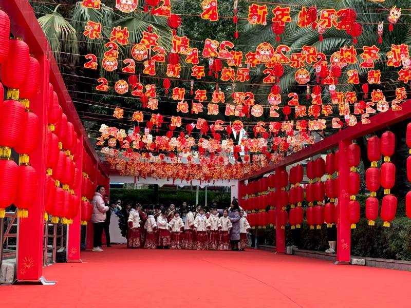 得荣县文化资源深度挖掘：构建具有城市辨识度的文旅内容矩阵